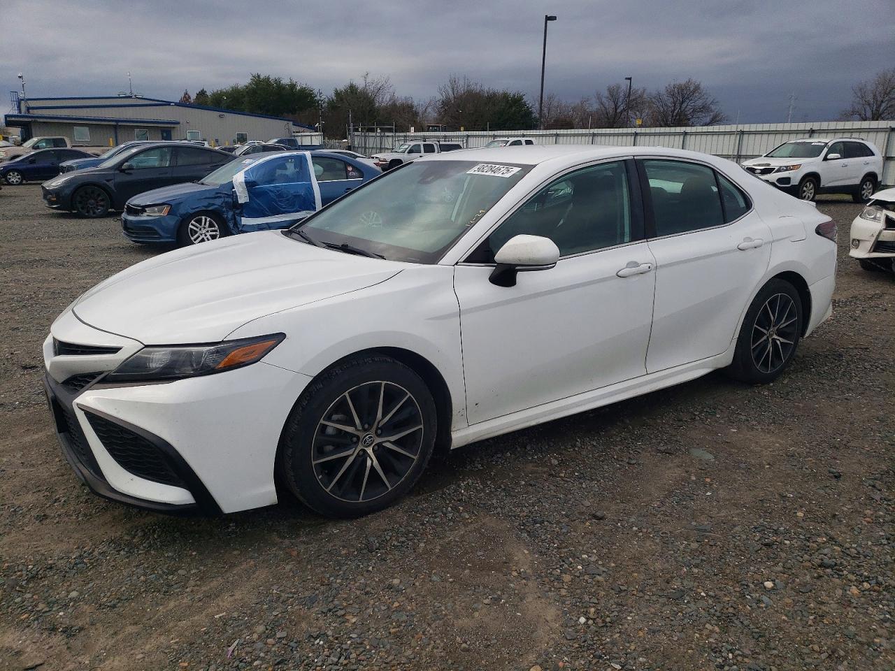 2022 TOYOTA CAMRY