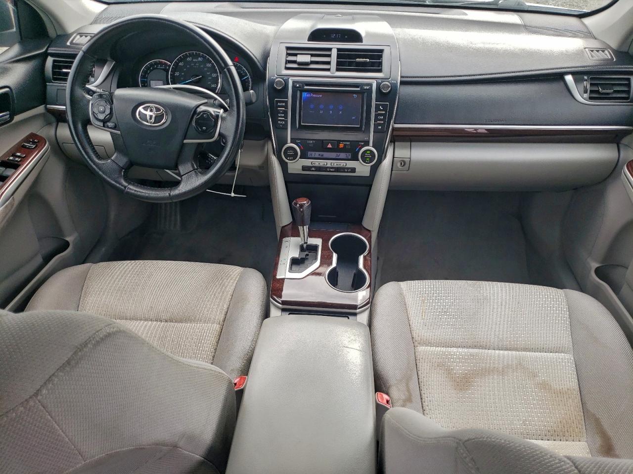 2012 TOYOTA CAMRY BASE photo 8