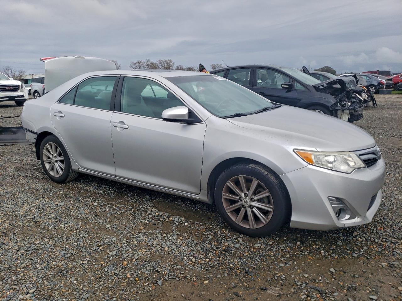 2012 TOYOTA CAMRY BASE photo 4