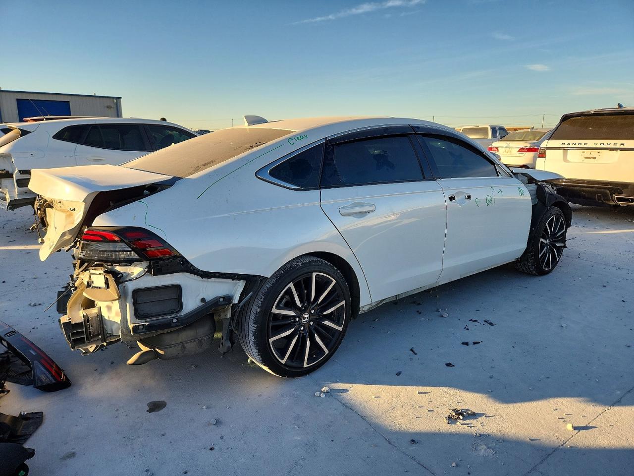 2024 HONDA ACCORD TOURING HYBRID photo 3