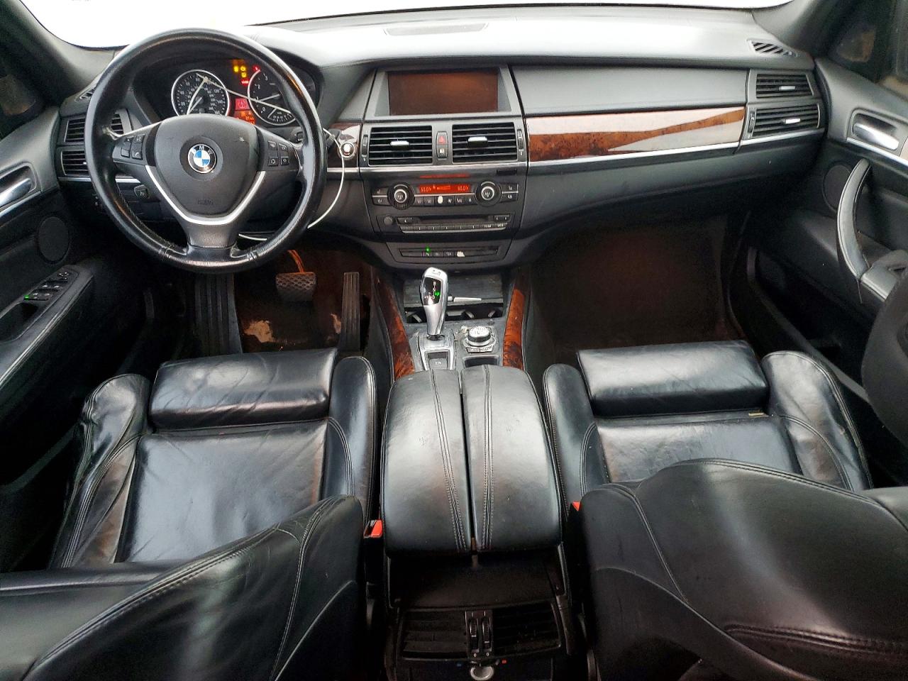 2010 BMW X5 XDRIVE30I photo 8