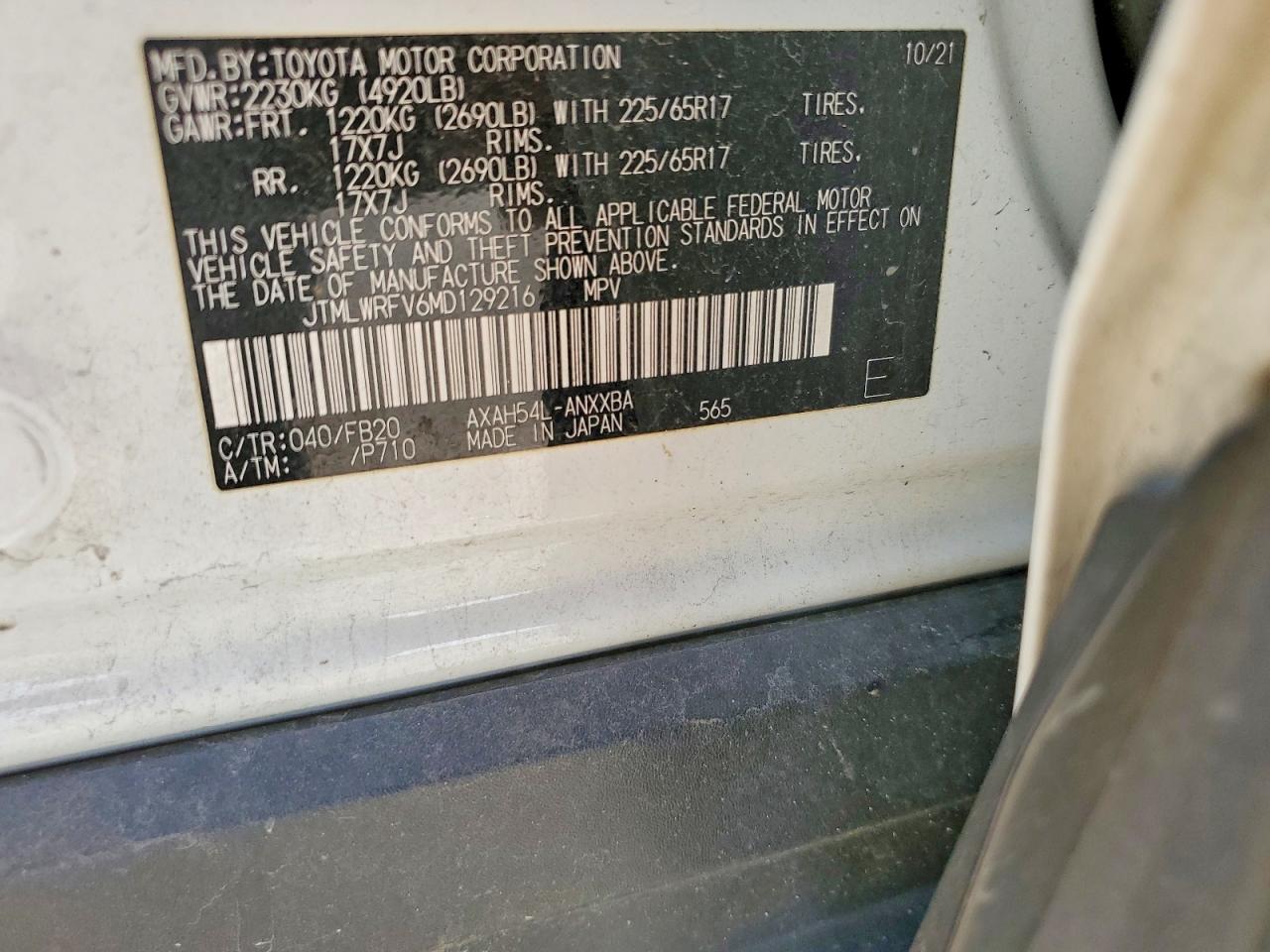 2021 TOYOTA RAV4 LE photo 13