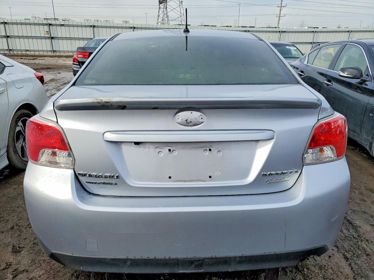 2016 SUBARU IMPREZA photo 6