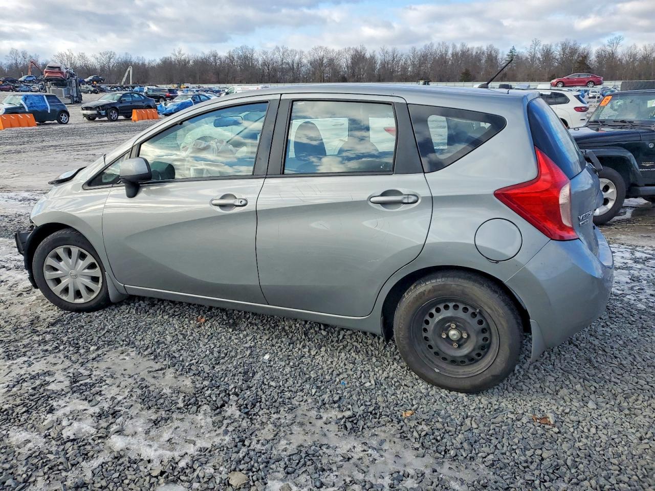 2014 NISSAN VERSA NOTE SV photo 2