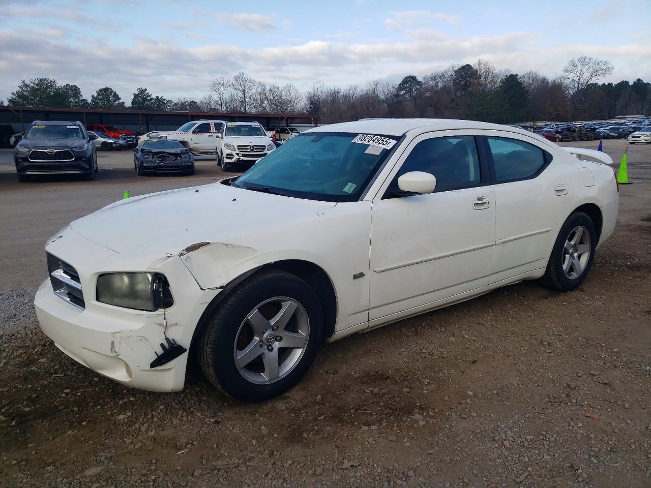 2010 DODGE CHARGER