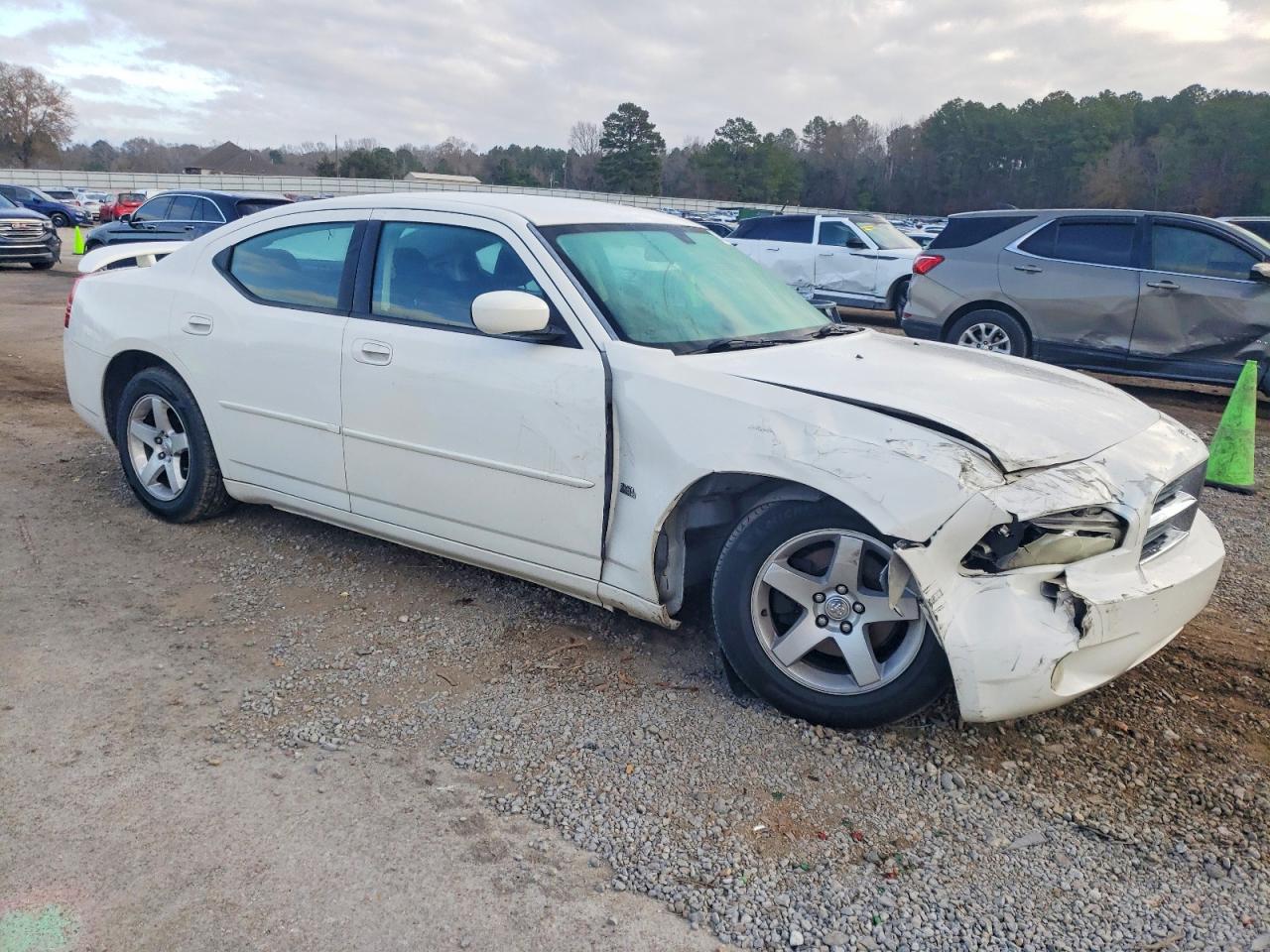2010 DODGE CHARGER SXT photo 4