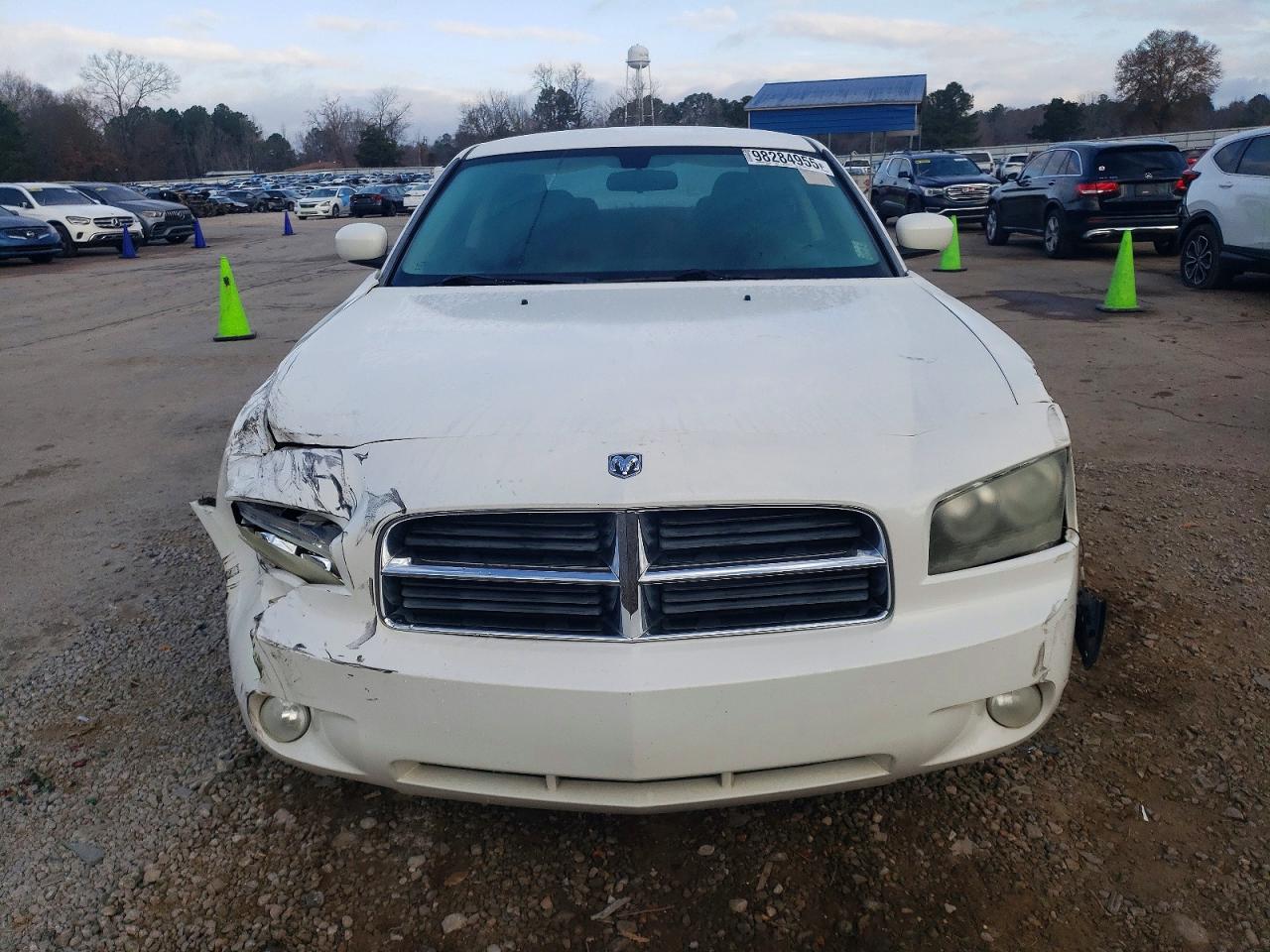 2010 DODGE CHARGER SXT photo 5