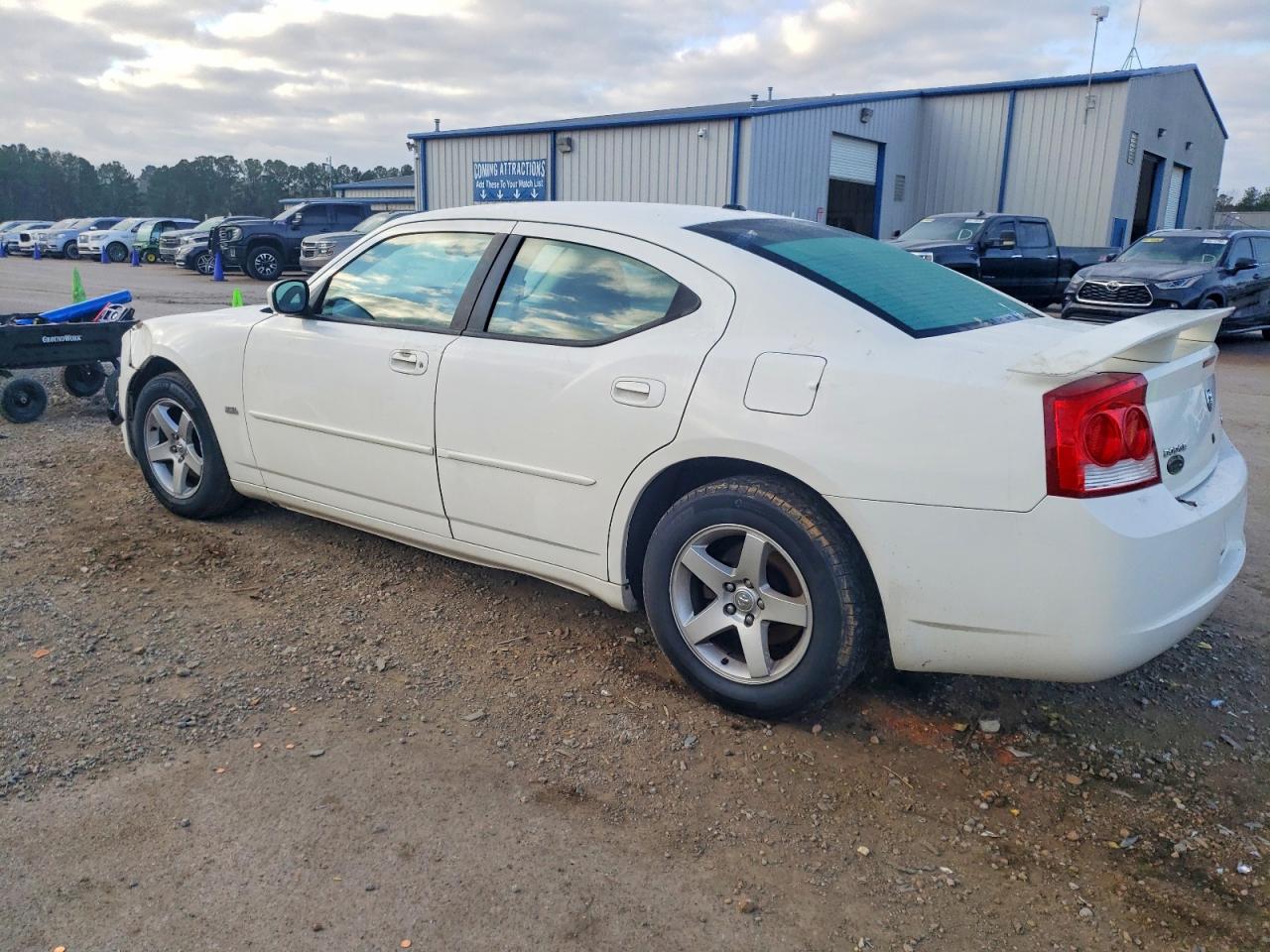 2010 DODGE CHARGER SXT photo 2