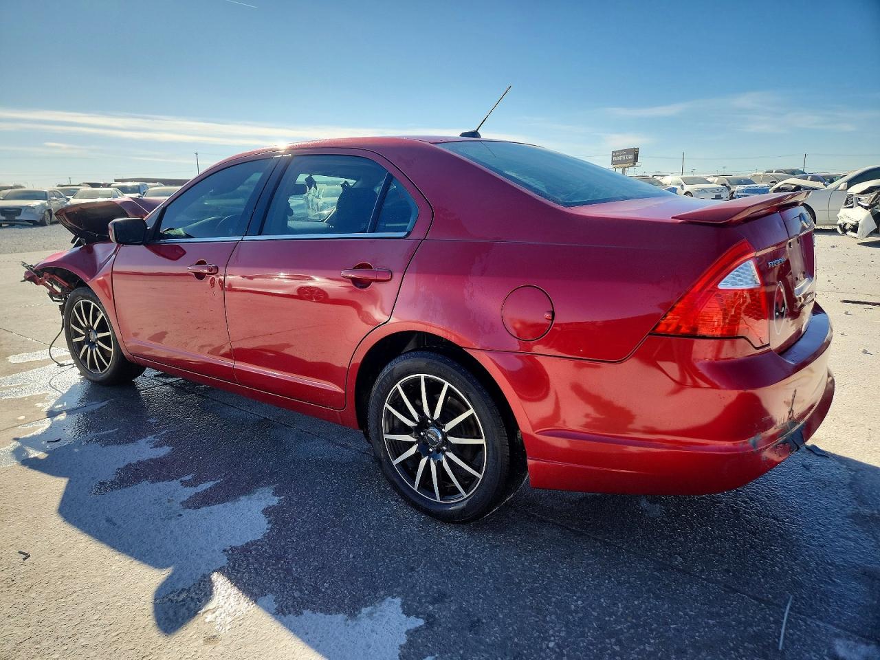 2011 FORD FUSION SE photo 2