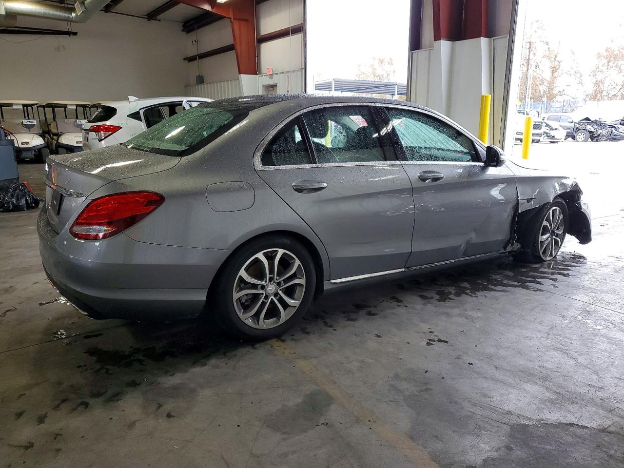 2015 MERCEDES-BENZ C 300 photo 3