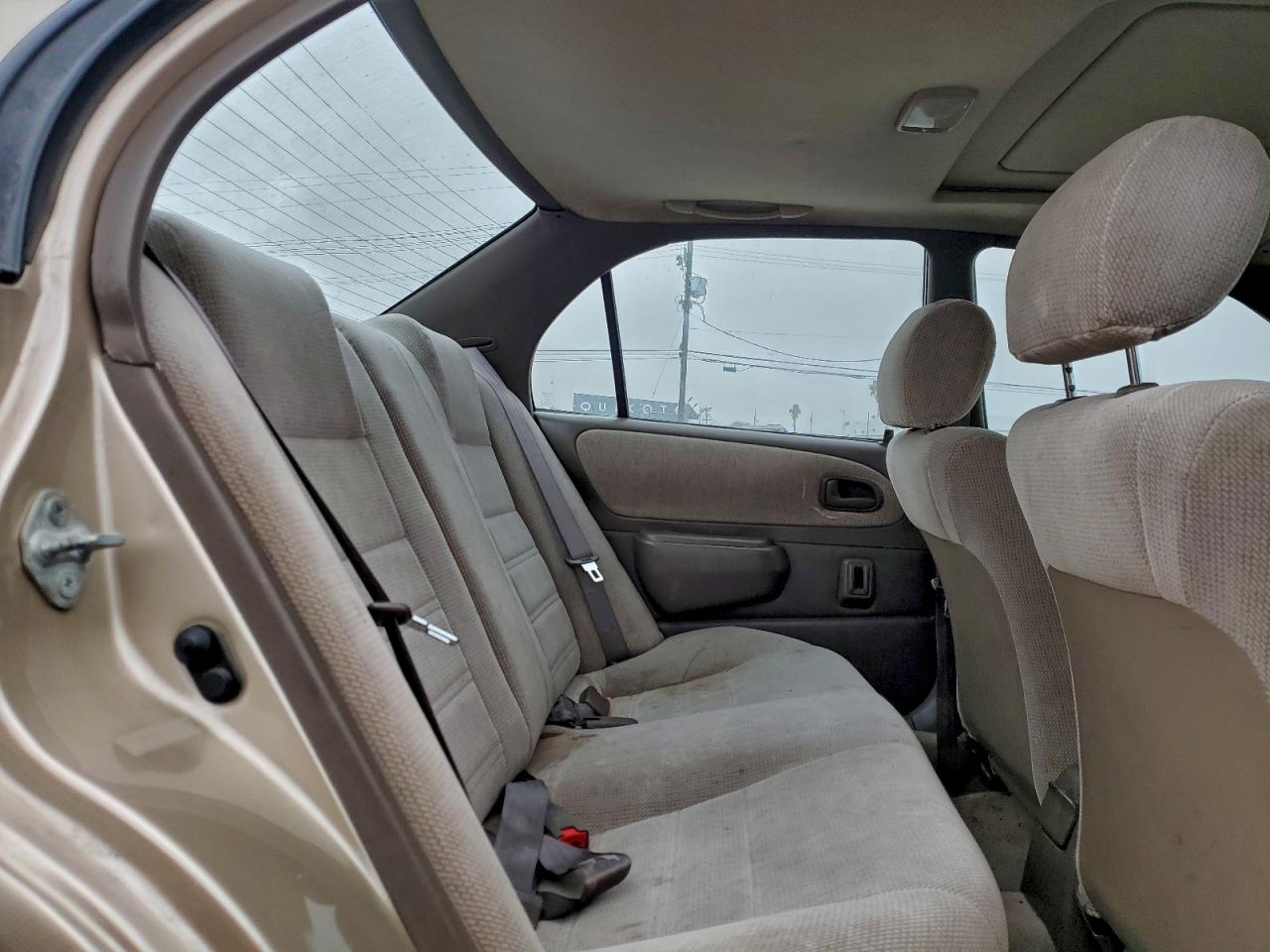 1997 TOYOTA COROLLA DX photo 10