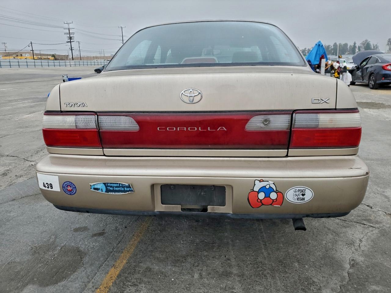1997 TOYOTA COROLLA DX photo 6