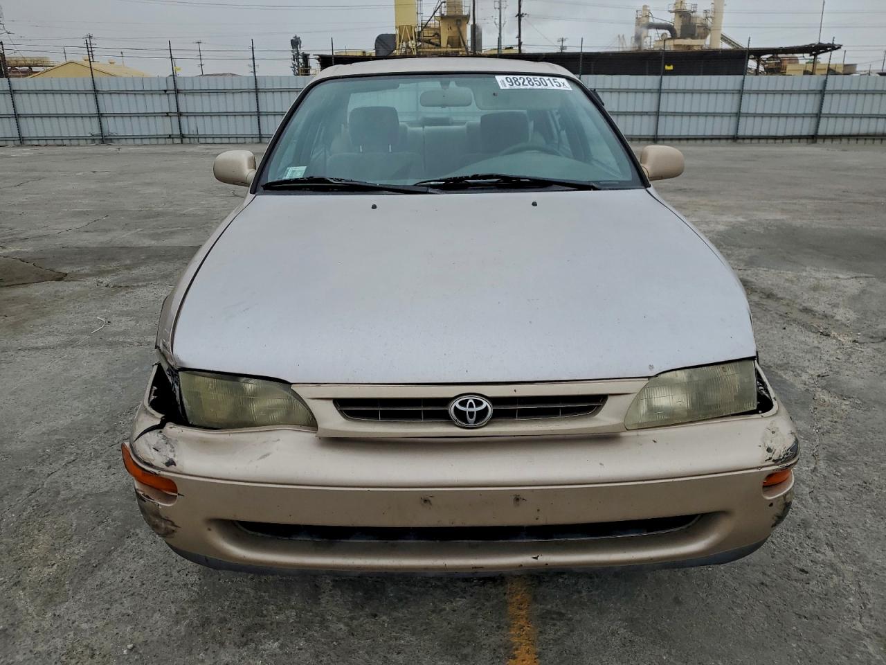 1997 TOYOTA COROLLA DX photo 5