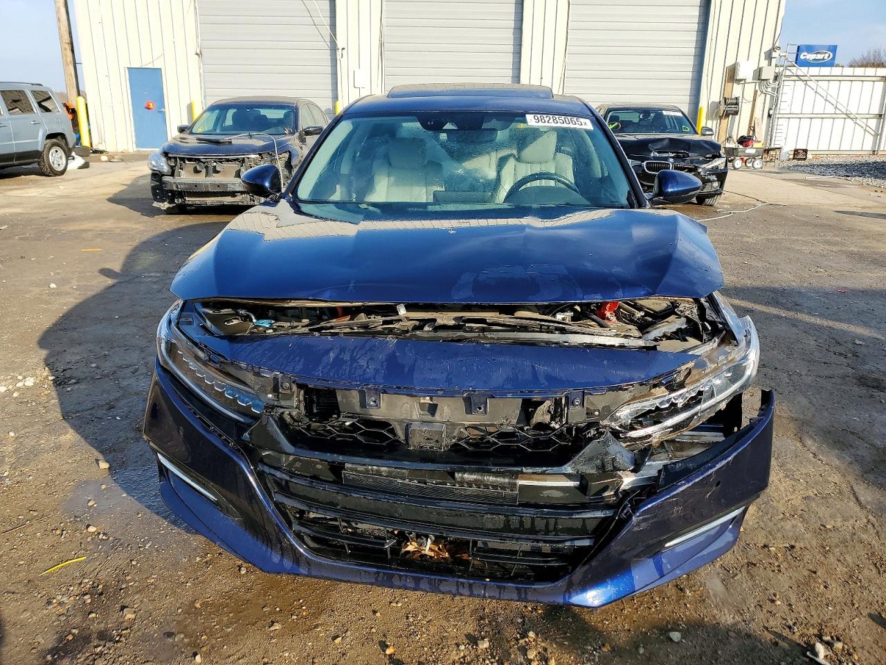 2018 HONDA ACCORD TOURING HYBRID photo 5