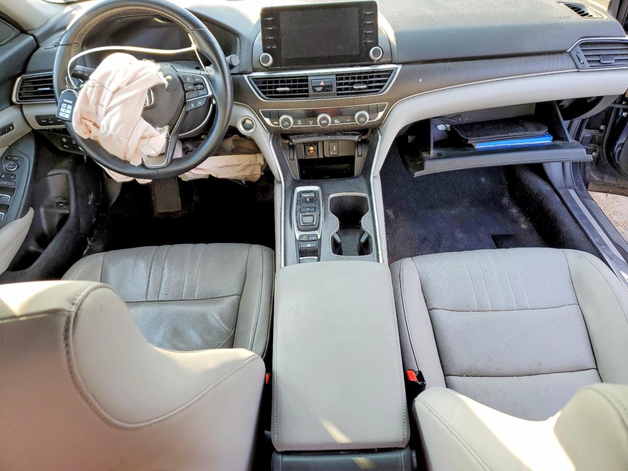 2018 HONDA ACCORD TOURING HYBRID photo 8