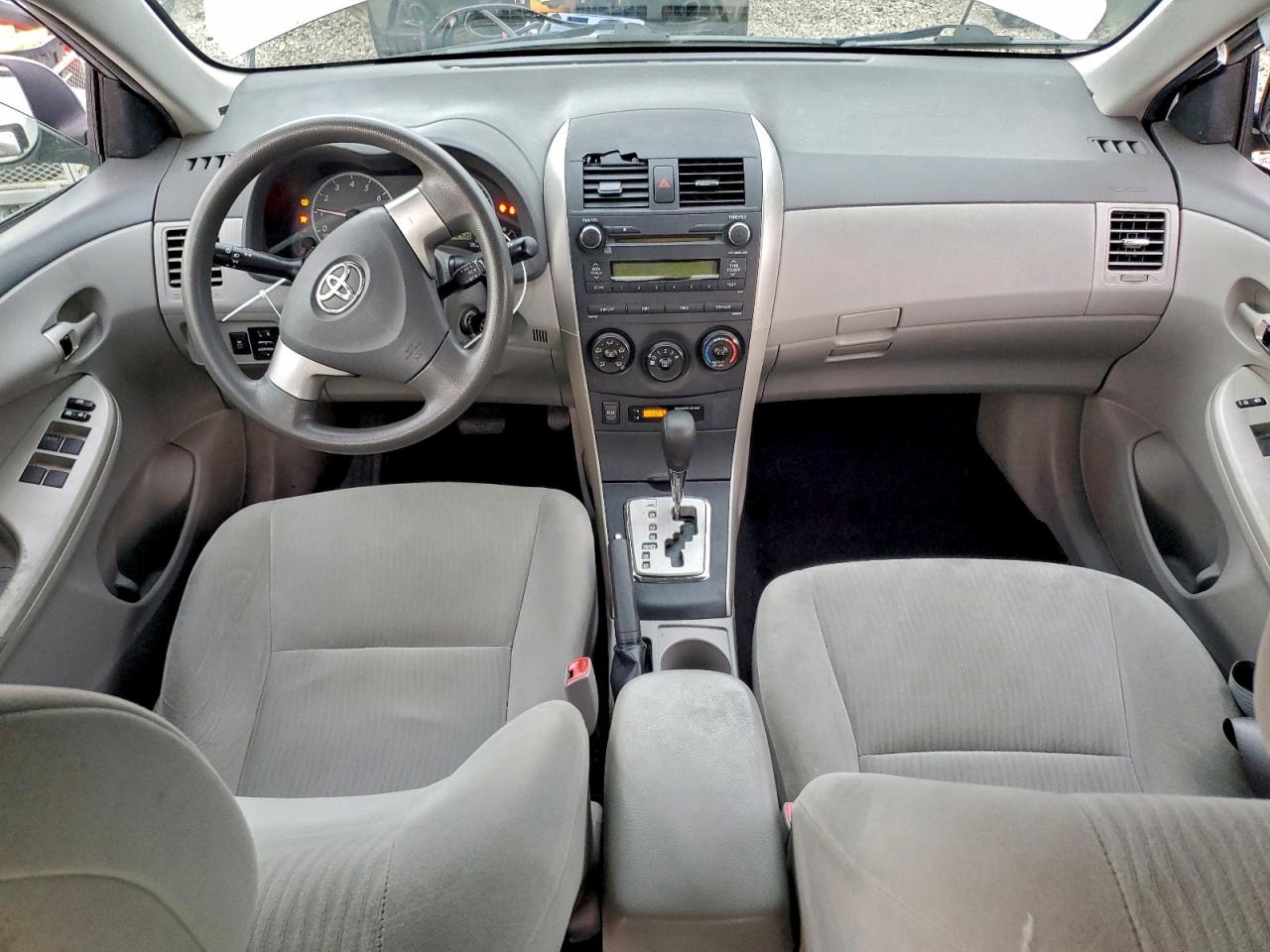 2010 TOYOTA COROLLA BASE photo 15