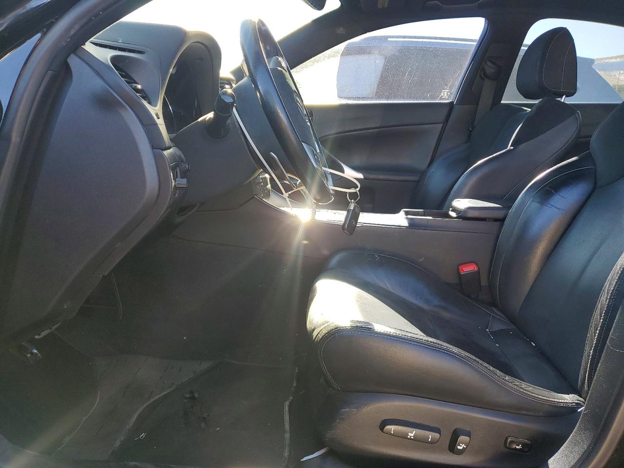 2012 LEXUS IS 250 photo 7