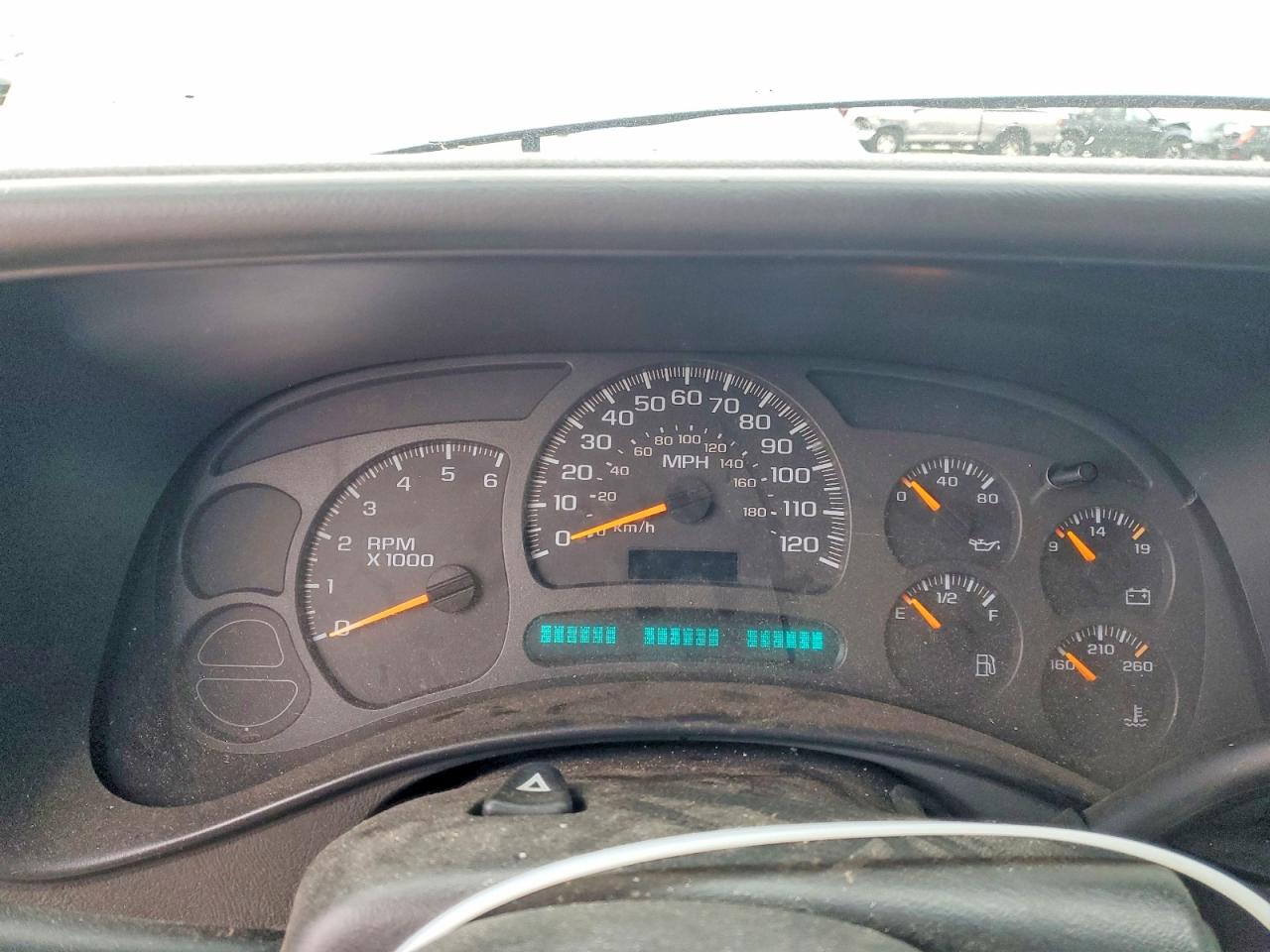 2004 CHEVROLET SILVERADO C1500 photo 9