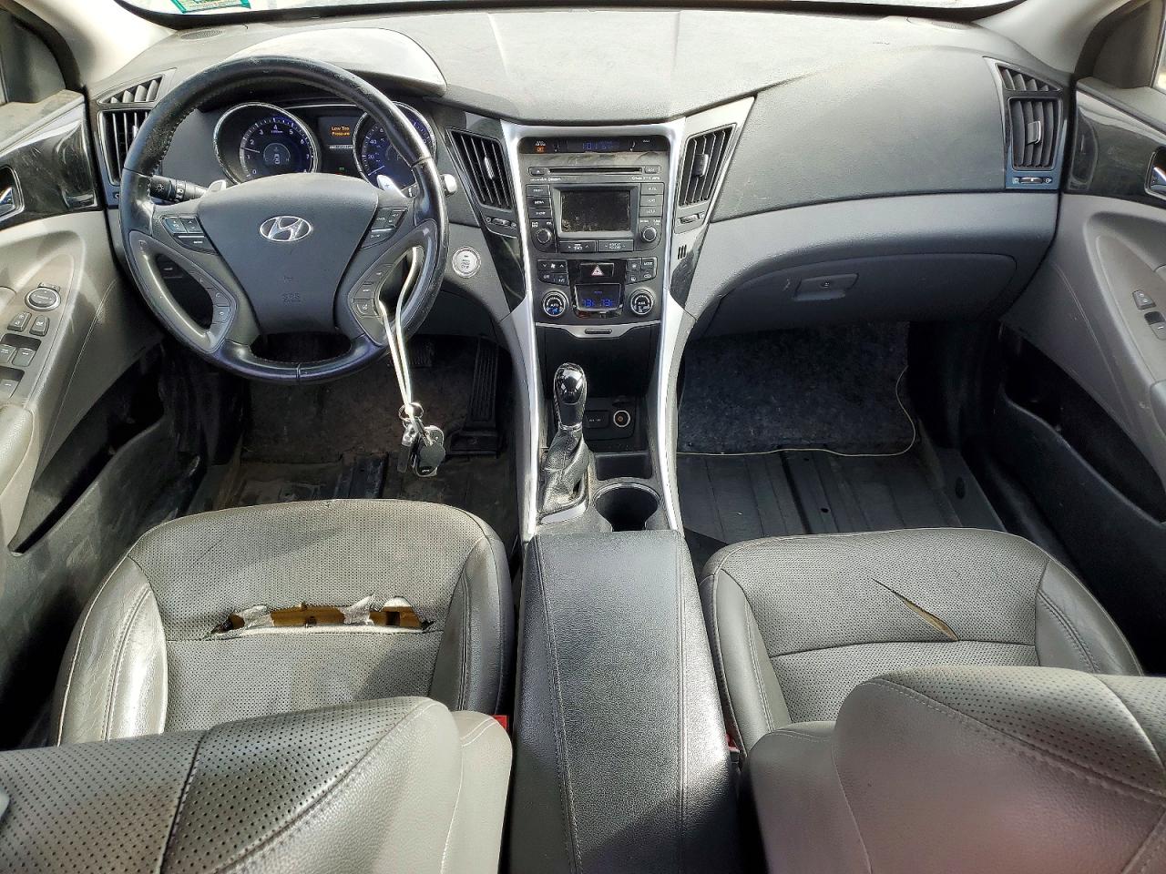 2014 HYUNDAI SONATA photo 8