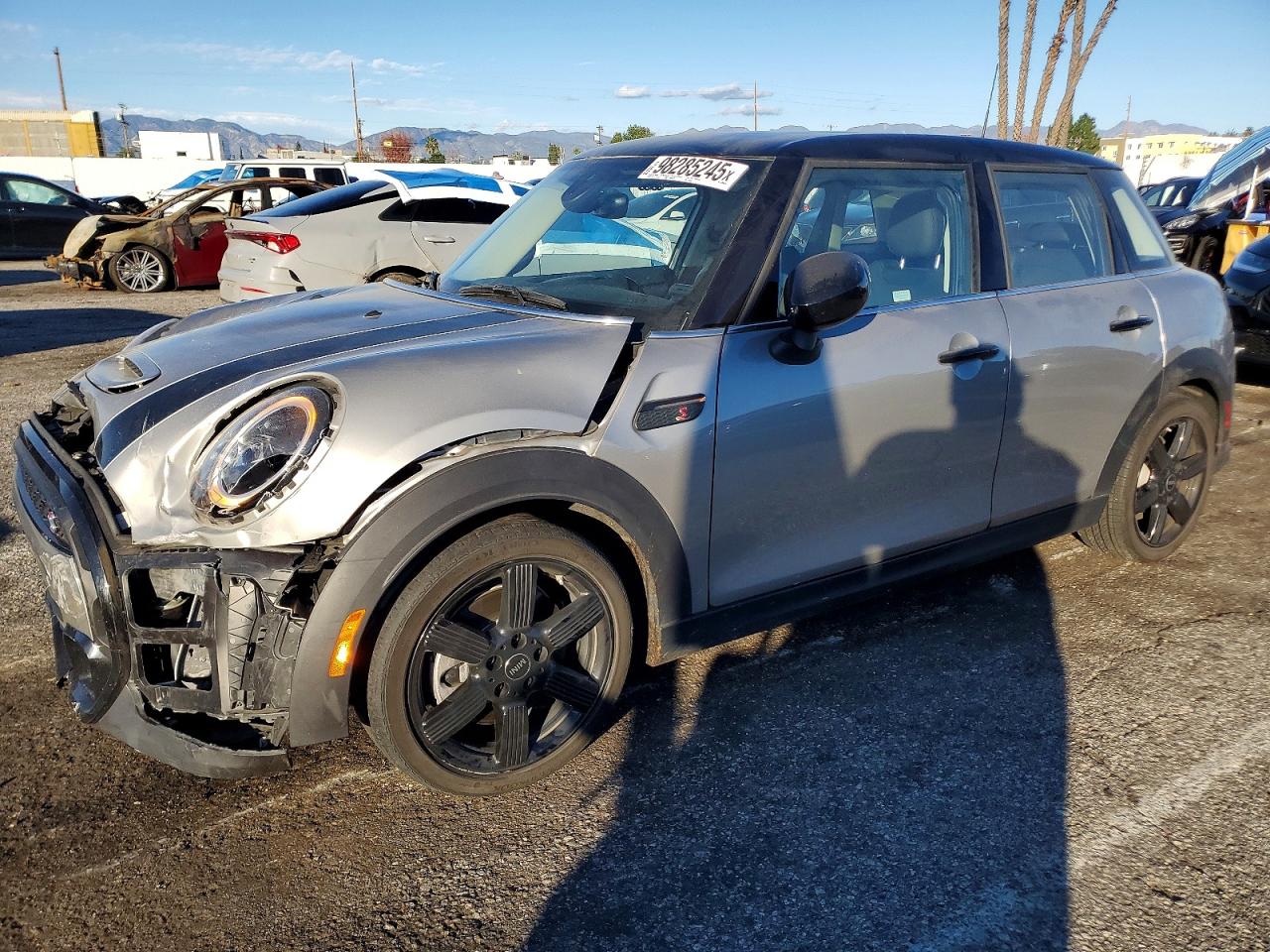 2024 MINI COOPER