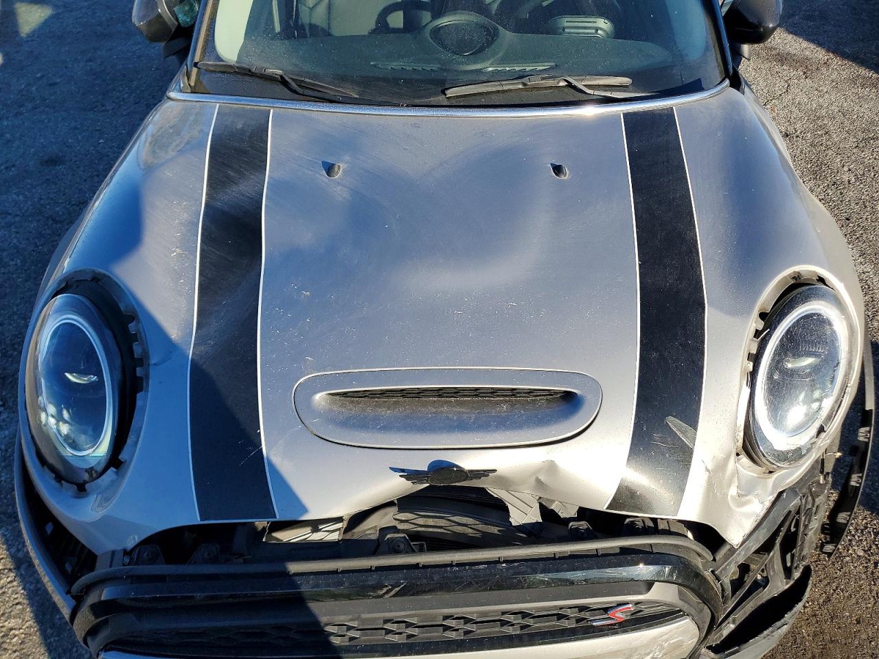 2024 MINI COOPER S photo 11