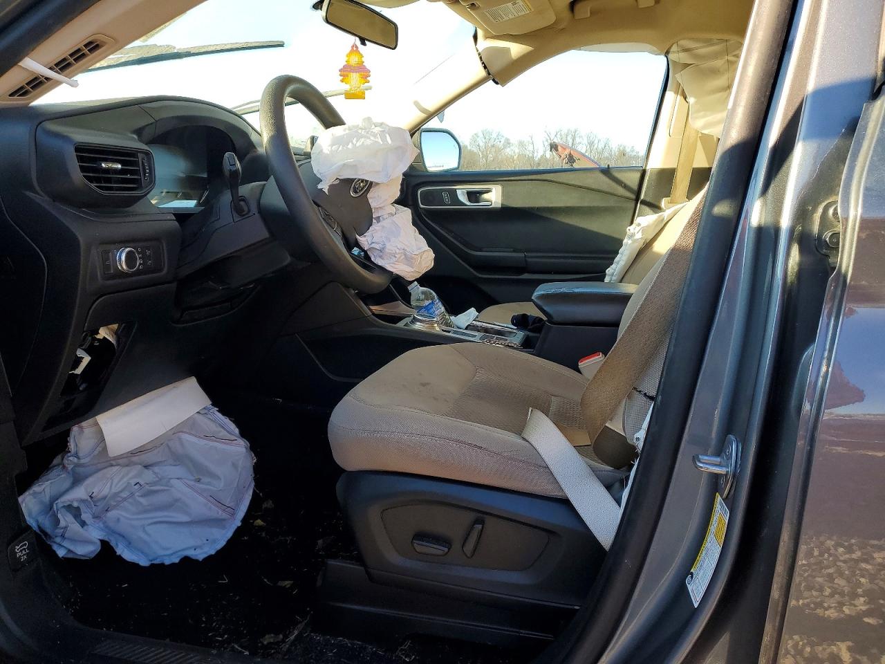 2021 FORD EXPLORER photo 7