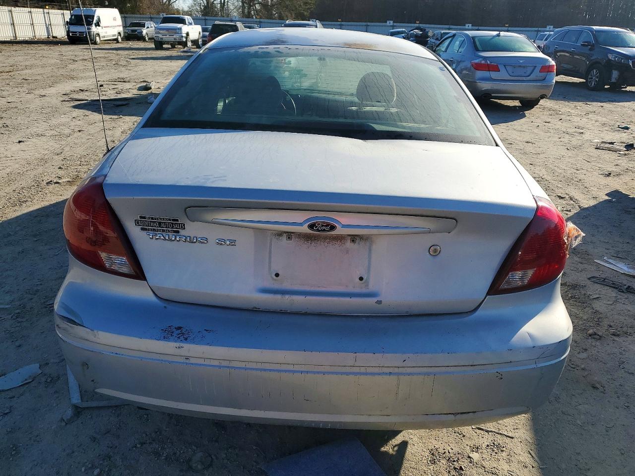 2004 FORD TAURUS SE photo 6
