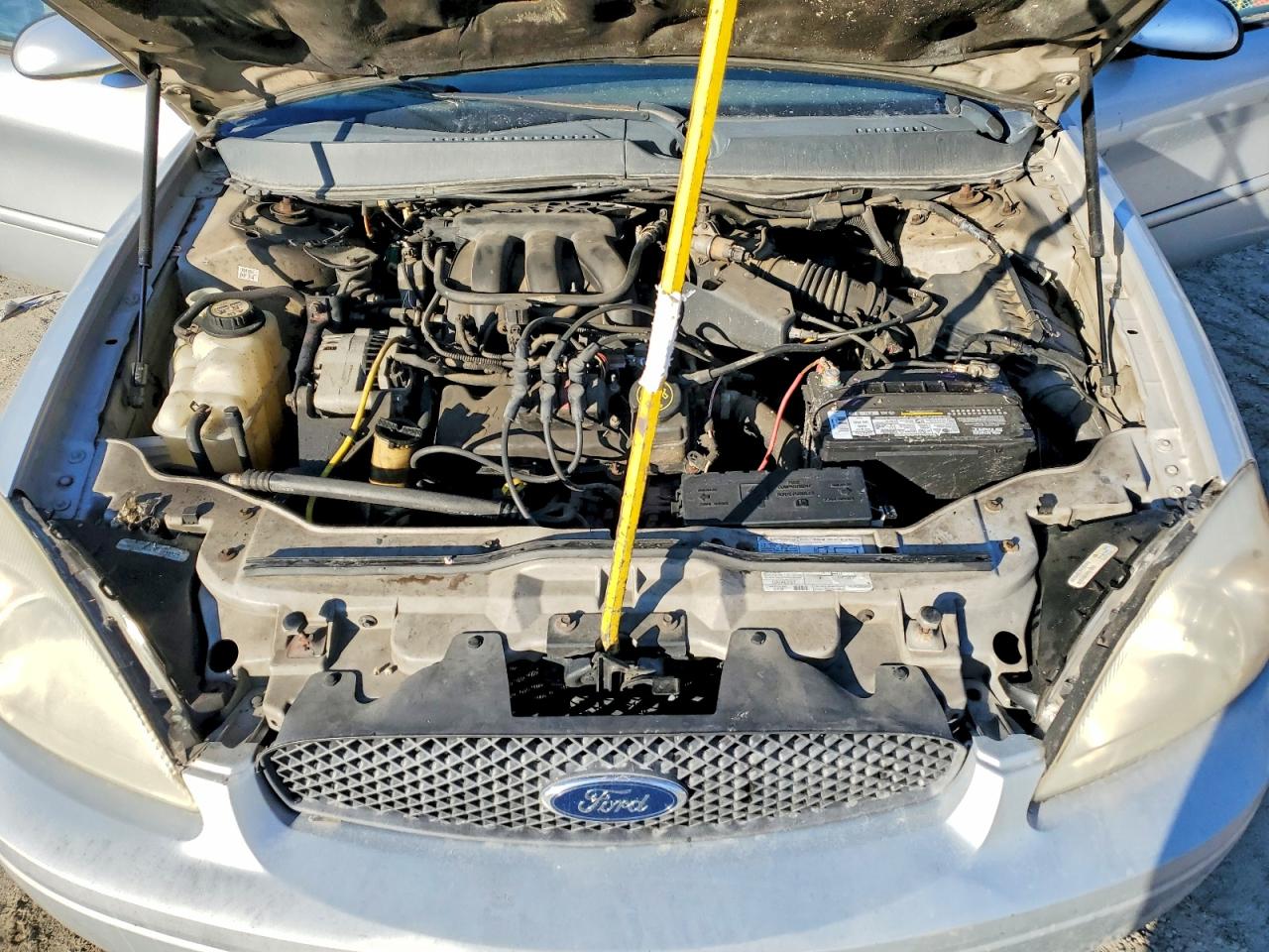 2004 FORD TAURUS SE photo 11