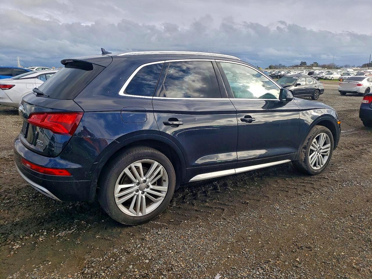 2018 AUDI Q5 PREMIUM PLUS photo 3