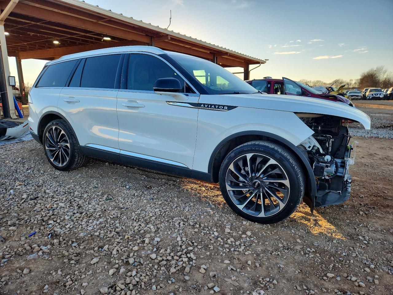 2020 LINCOLN AVIATOR RESERVE photo 4