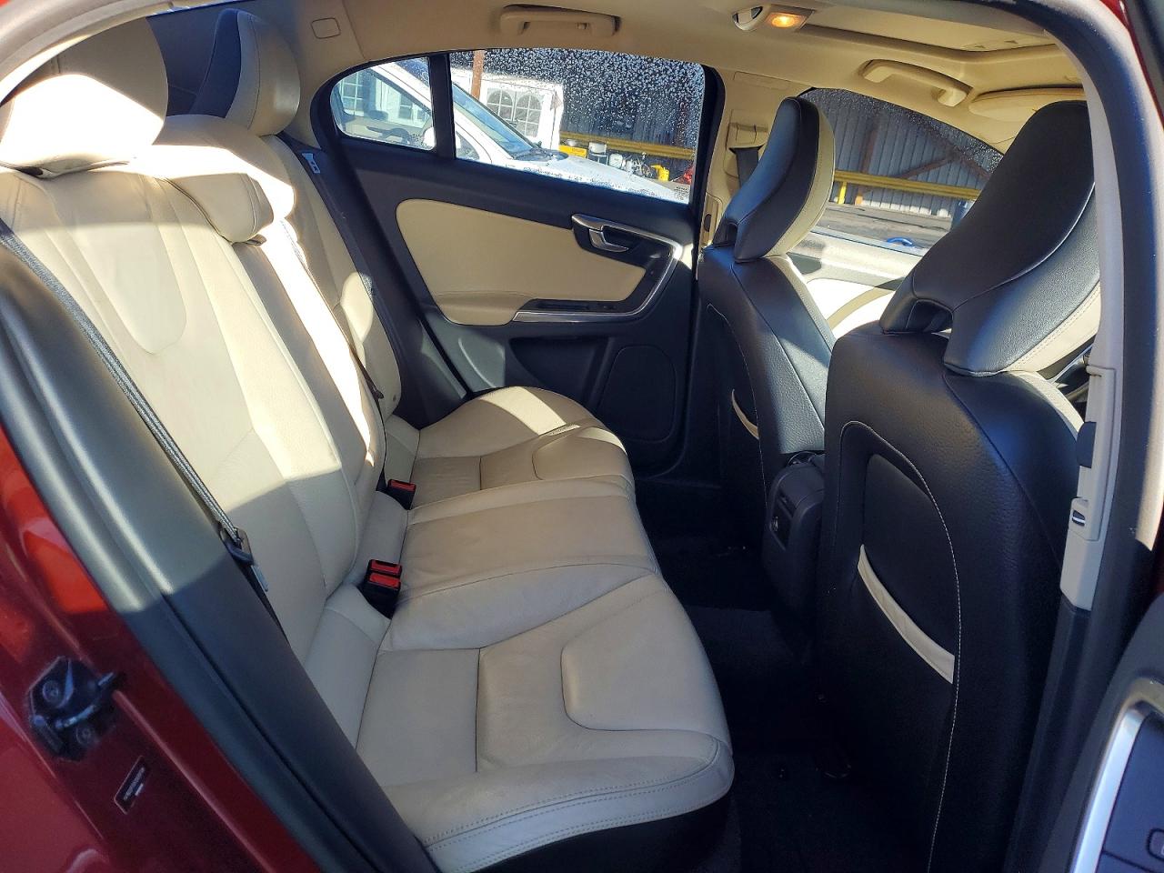 2012 VOLVO S60 T5 photo 10