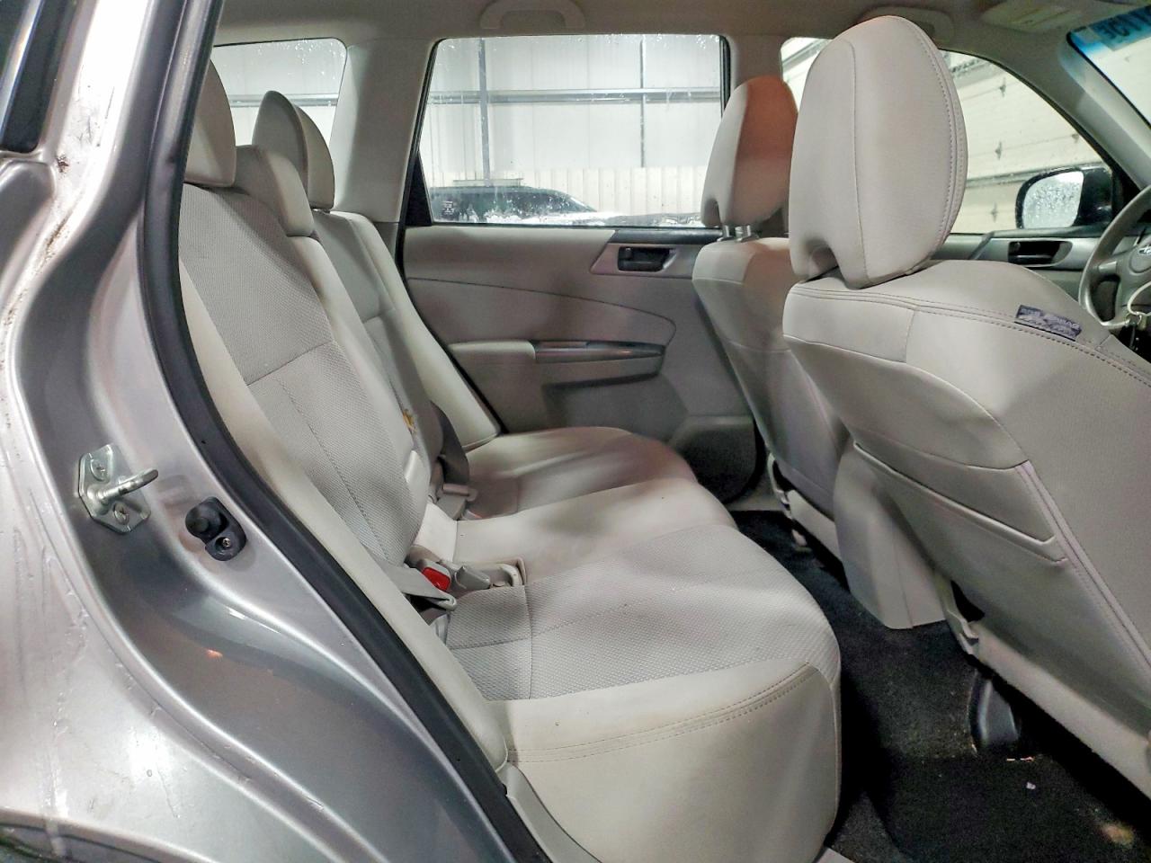 2011 SUBARU FORESTER 2.5X photo 11