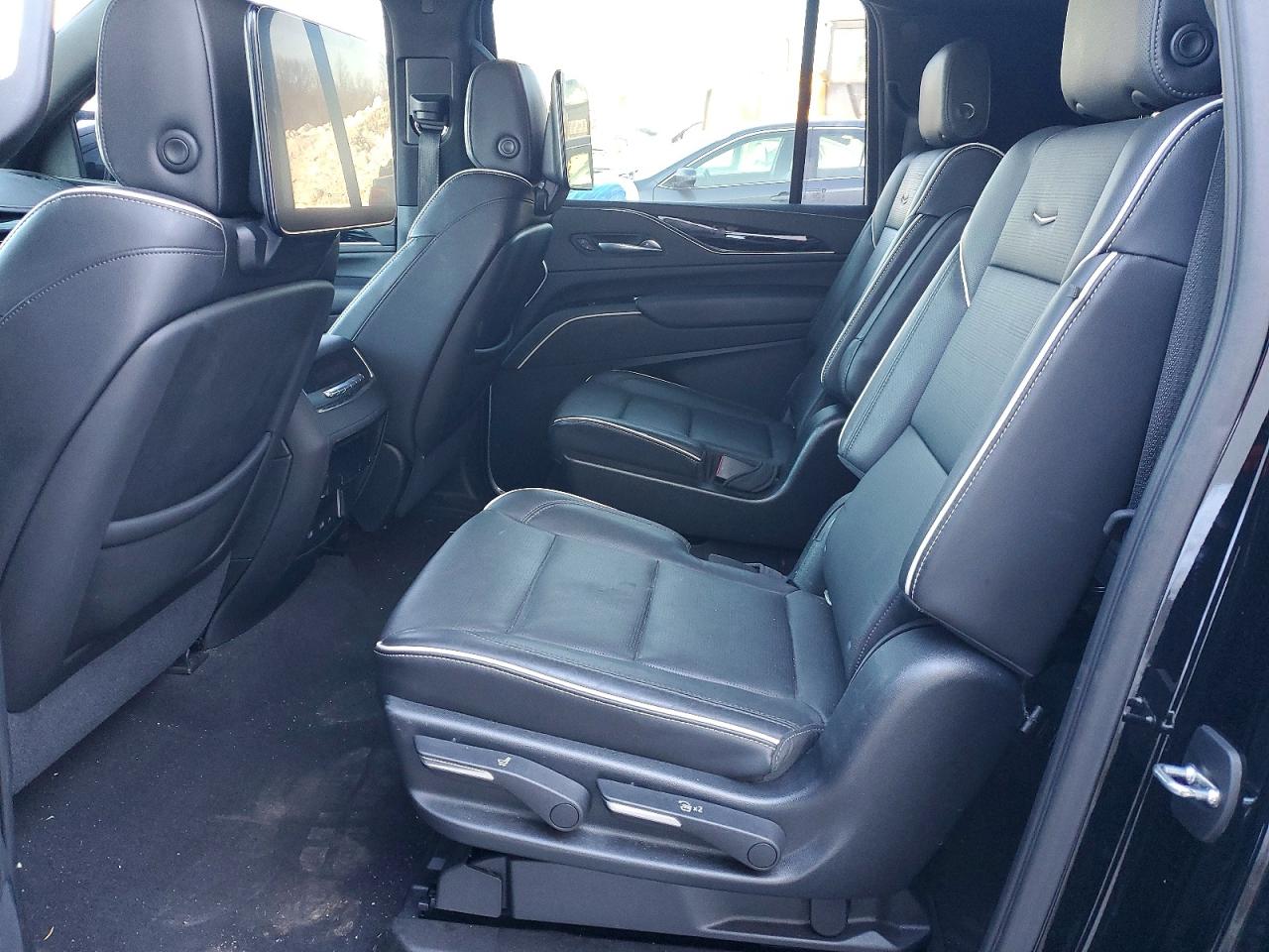 2021 CADILLAC ESCALADE ESV SPORT photo 11