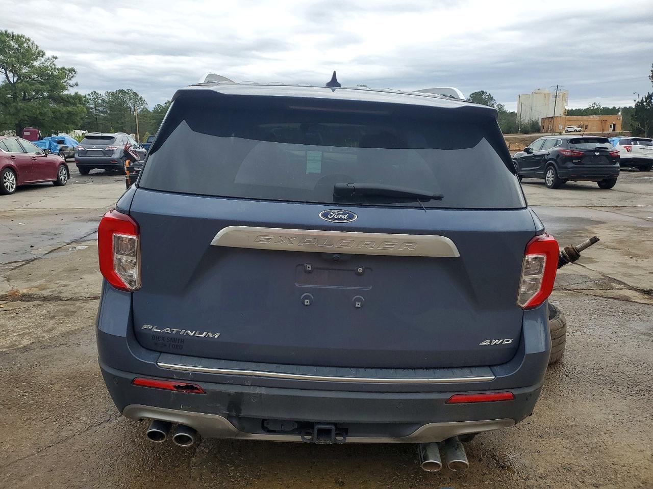 2021 FORD EXPLORER PLATINUM photo 6