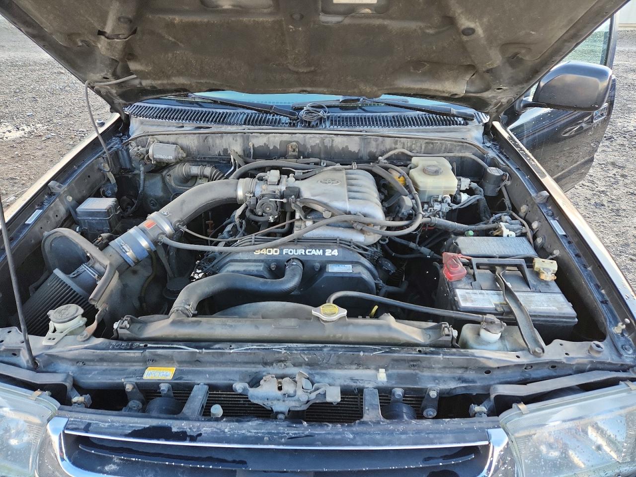2002 TOYOTA 4RUNNER SR5 photo 12