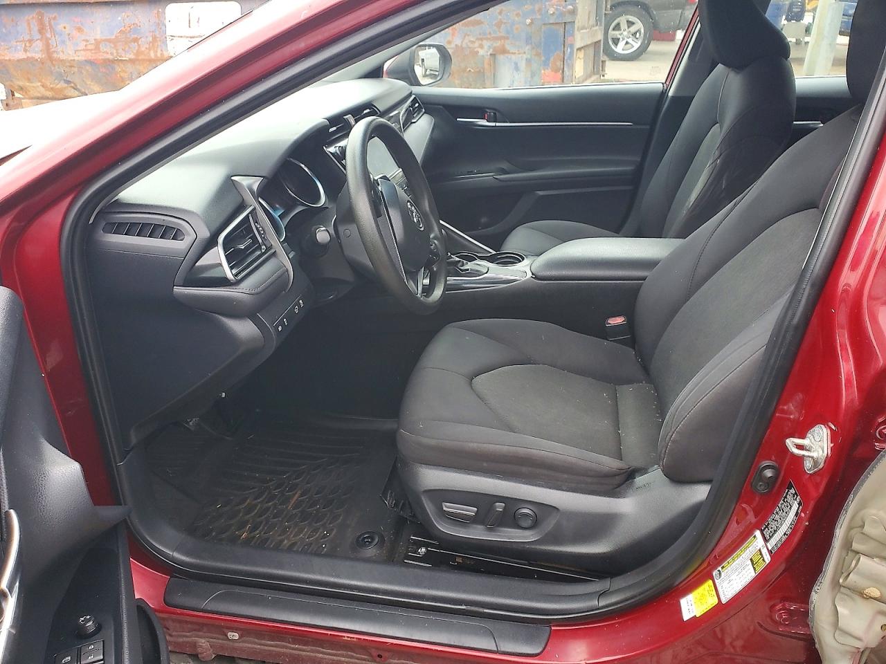 2019 TOYOTA CAMRY L photo 7