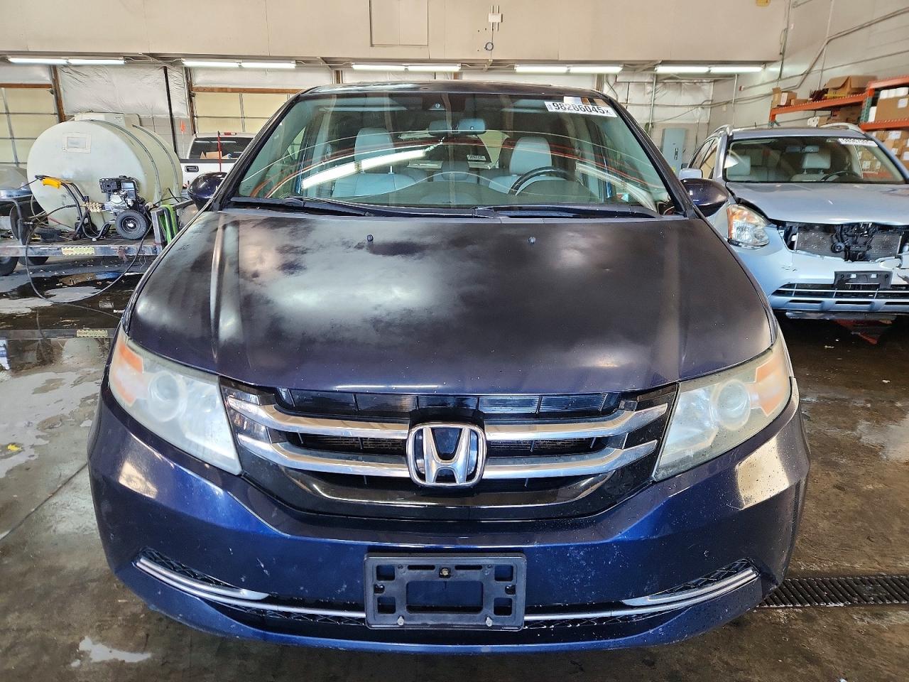 2014 HONDA ODYSSEY EXL photo 5