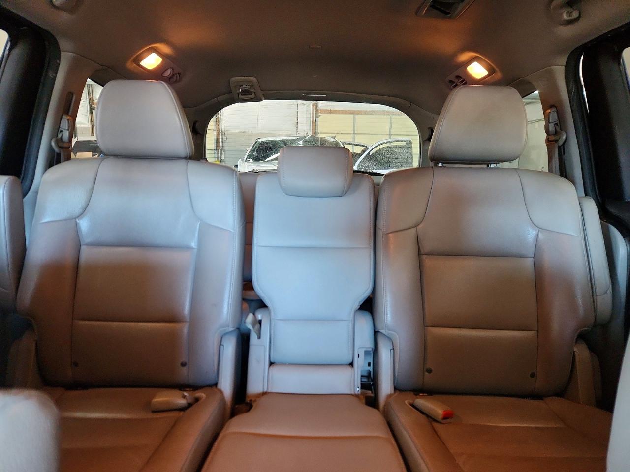 2014 HONDA ODYSSEY EXL photo 10