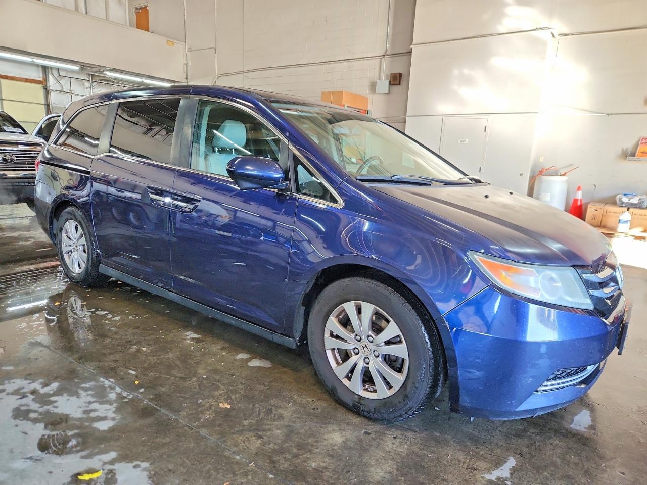 2014 HONDA ODYSSEY EXL photo 4