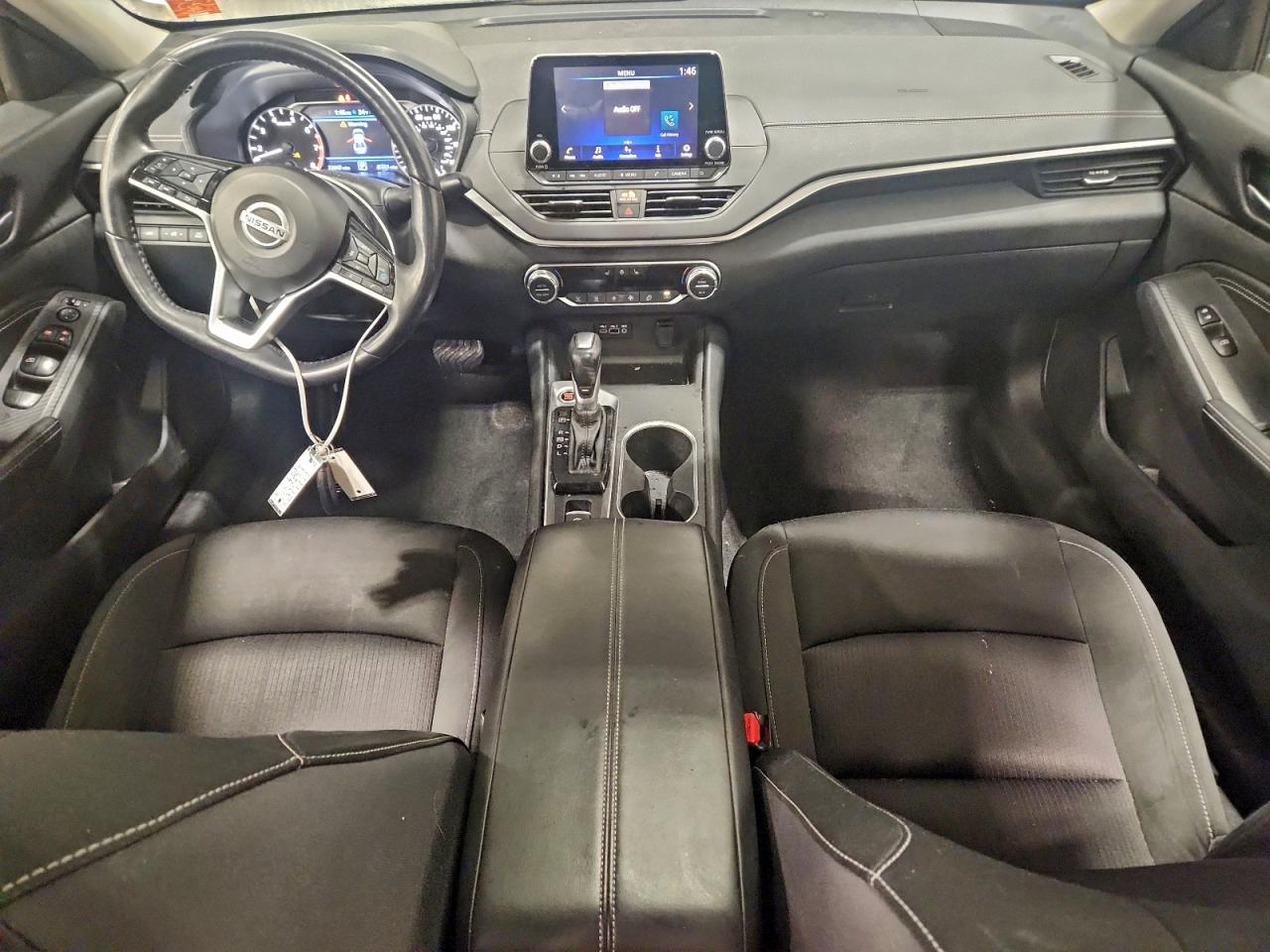2019 NISSAN ALTIMA SV photo 8