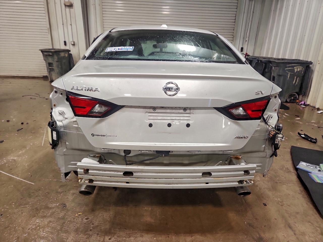 2019 NISSAN ALTIMA SV photo 6