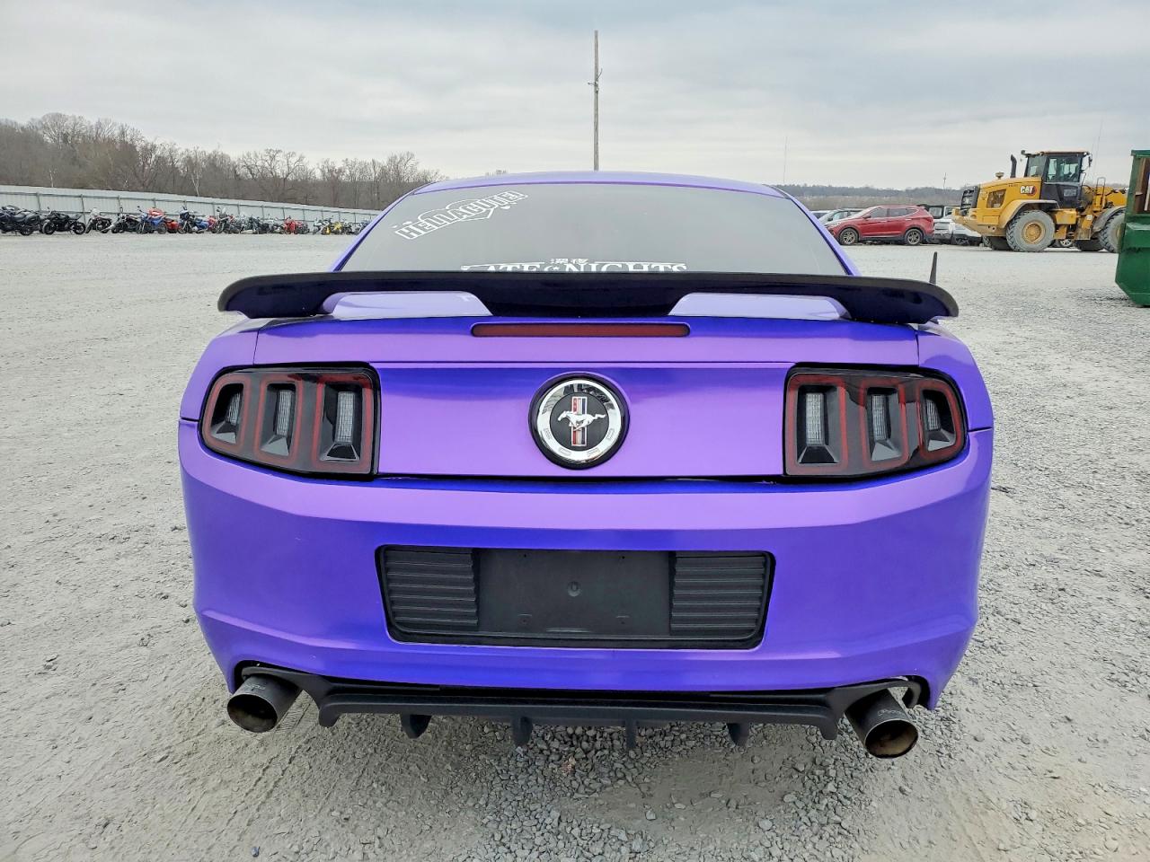 2013 FORD MUSTANG photo 6