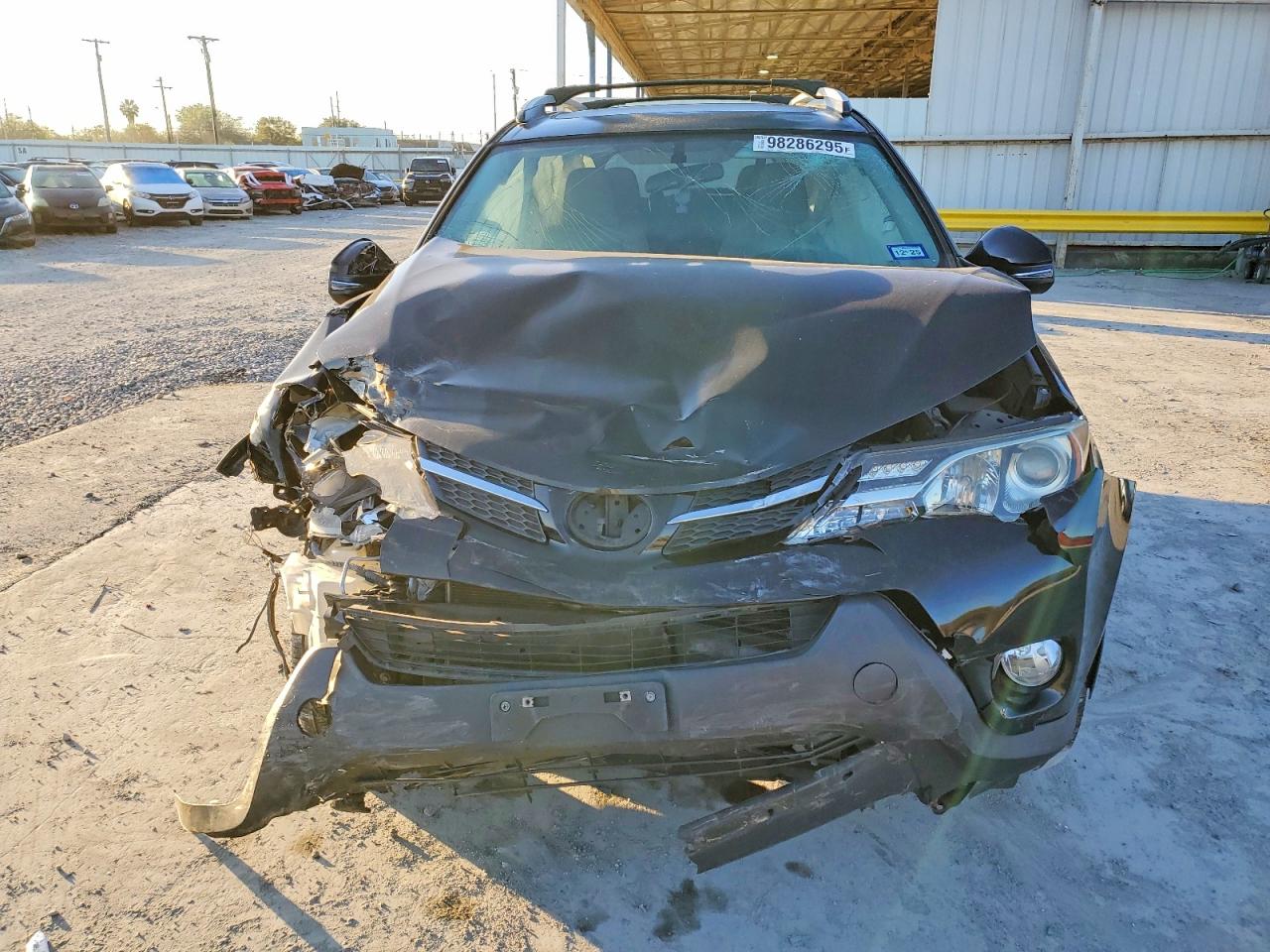 2013 TOYOTA RAV4 XLE photo 9
