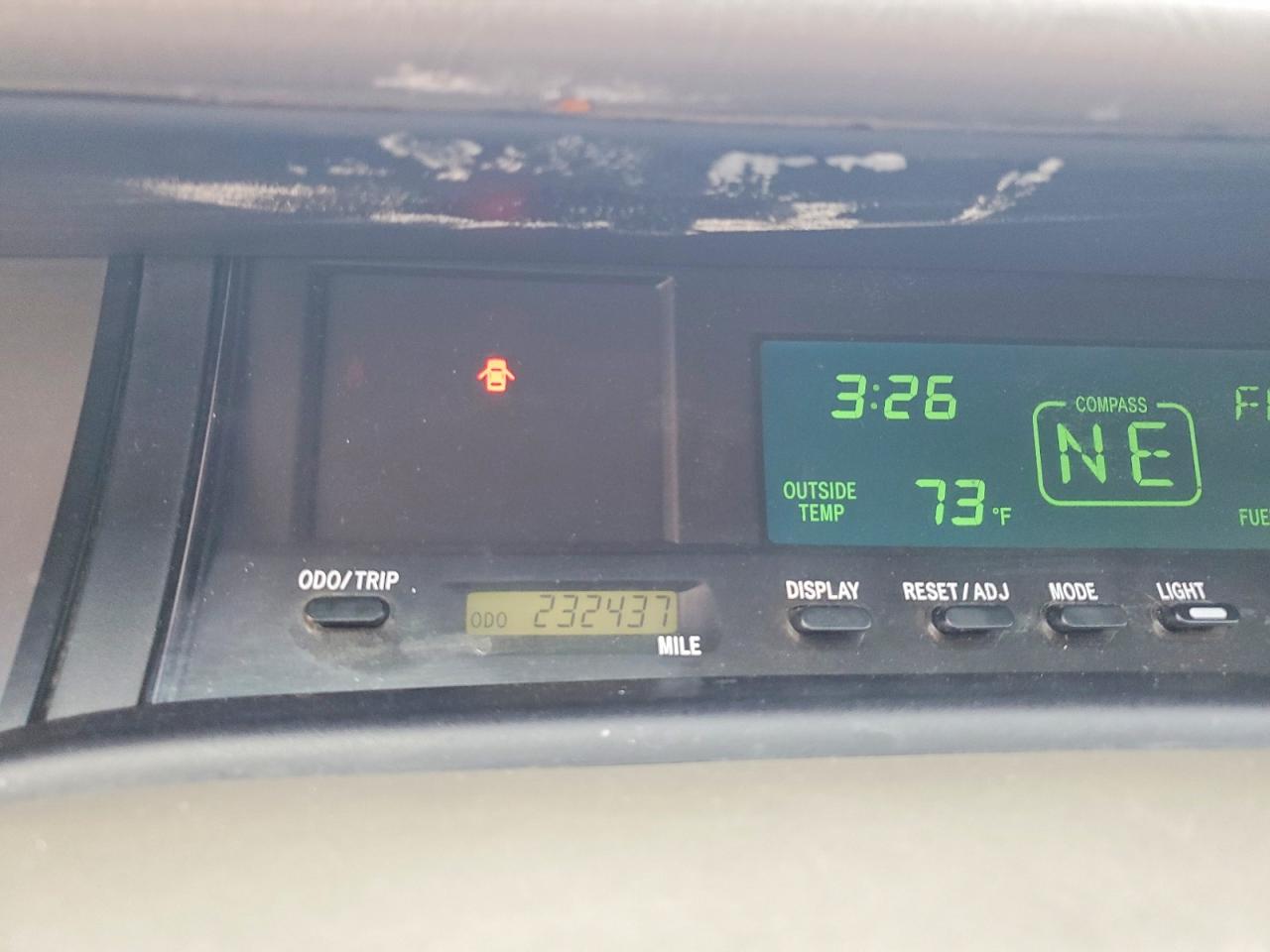 2002 TOYOTA AVALON XL photo 9