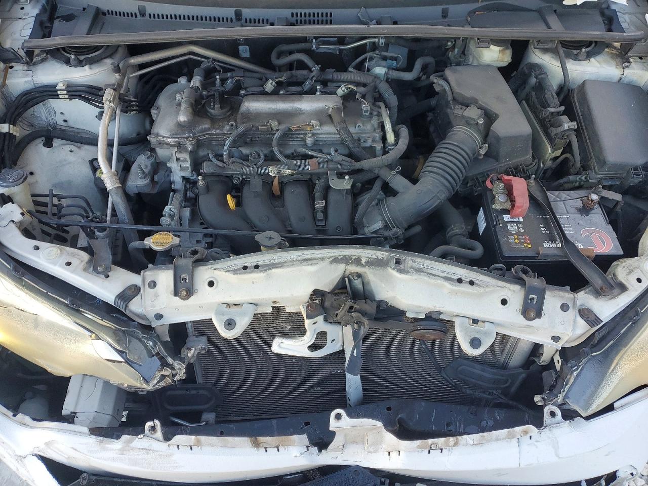 2014 TOYOTA COROLLA L photo 11