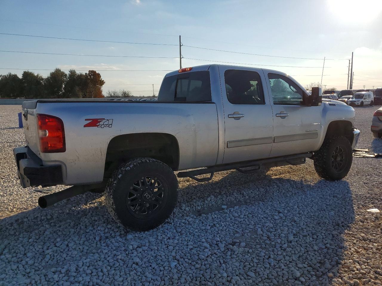 2014 CHEVROLET SILVERADO K2500 HEAVY DUTY LTZ photo 3