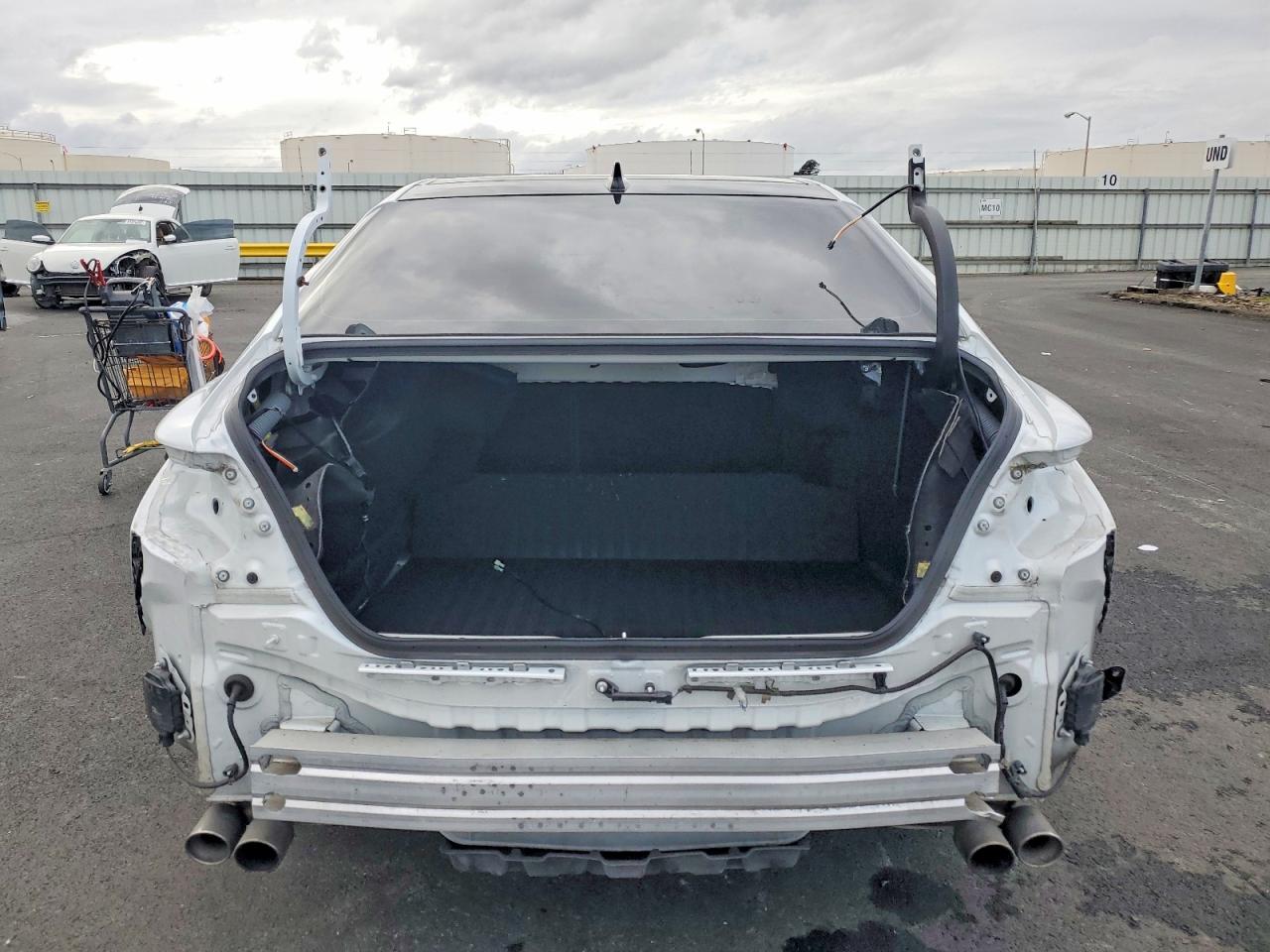 2024 TOYOTA CAMRY XSE photo 6