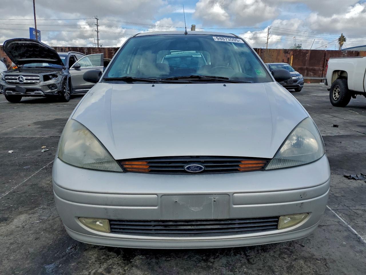 2003 FORD FOCUS ZX3 photo 5