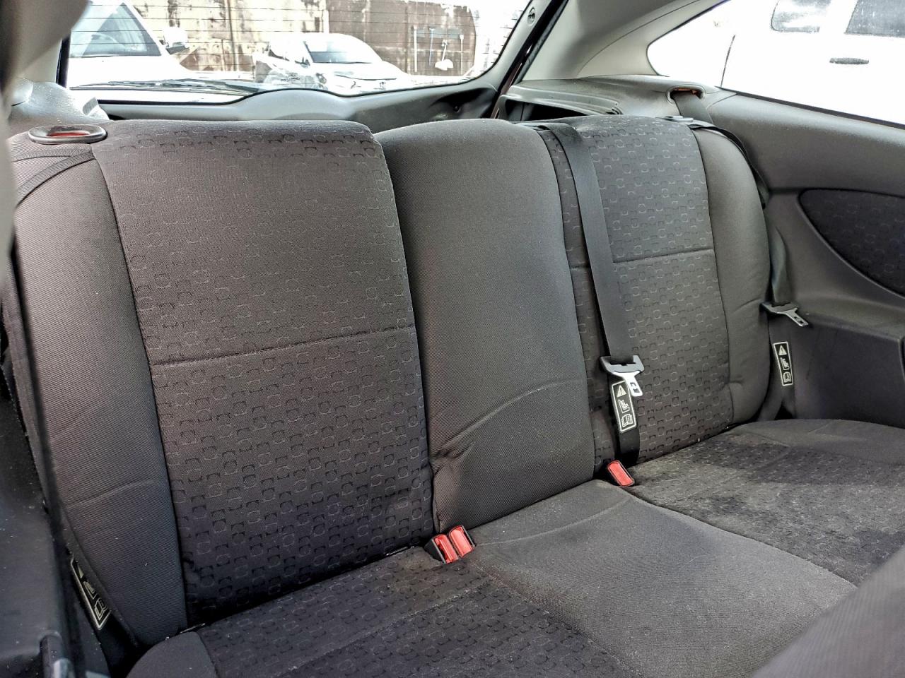 2003 FORD FOCUS ZX3 photo 10