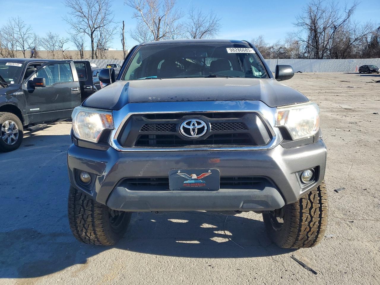 2013 TOYOTA TACOMA DOUBLE CAB PRERUNNER photo 5